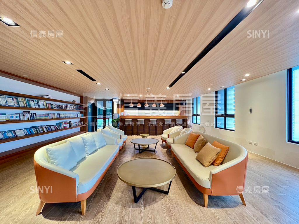 專任未來里寓˙兩房車位房屋室內格局與周邊環境