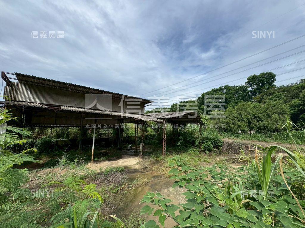 梅山過山段農牧用地２房屋室內格局與周邊環境