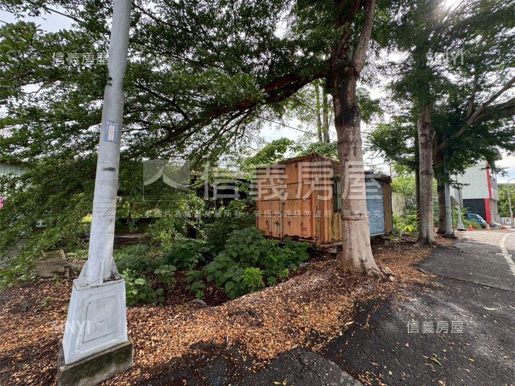 梅山過山段農牧用地２房屋室內格局與周邊環境