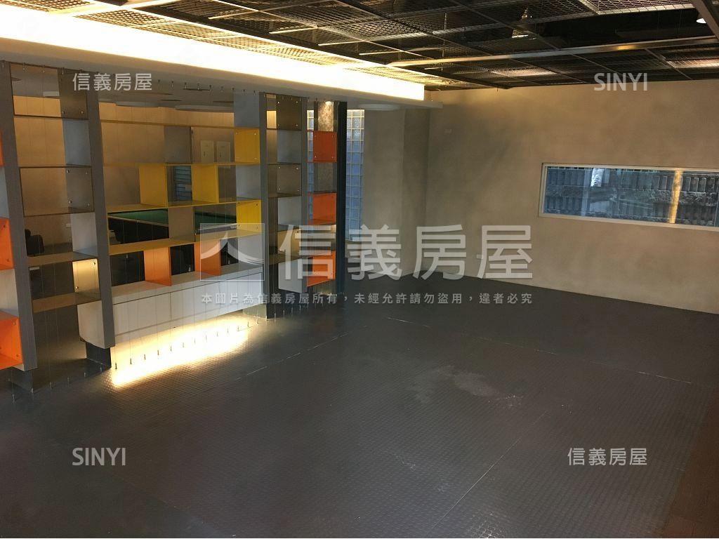 淡水站前稀有四房房屋室內格局與周邊環境