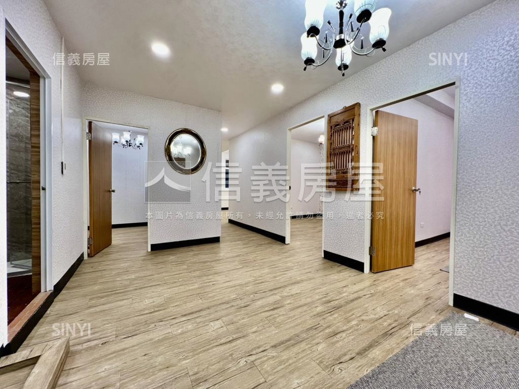 基隆中平街四房溫馨綠意宅房屋室內格局與周邊環境