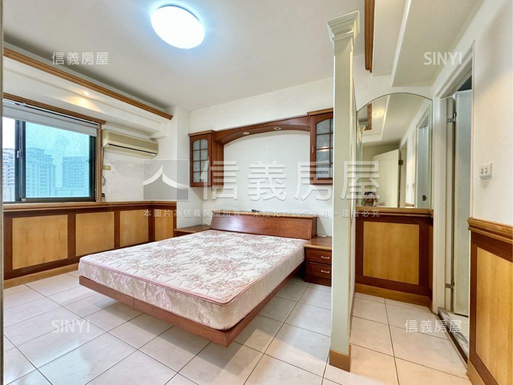 綠波山莊三房平面車房屋室內格局與周邊環境