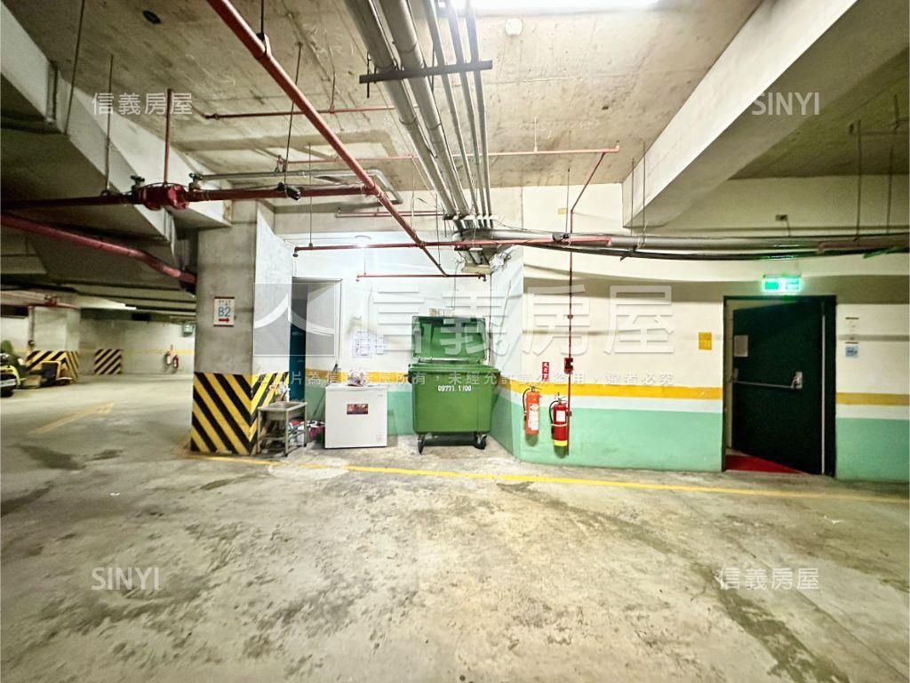 綠波山莊三房平面車房屋室內格局與周邊環境