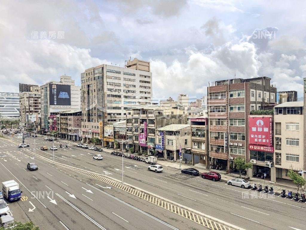 近車站博愛路正四樓透店房屋室內格局與周邊環境