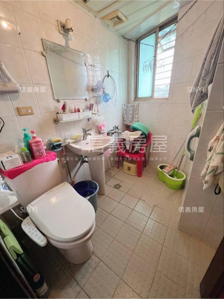 適首購小資族高樓電梯三房房屋室內格局與周邊環境