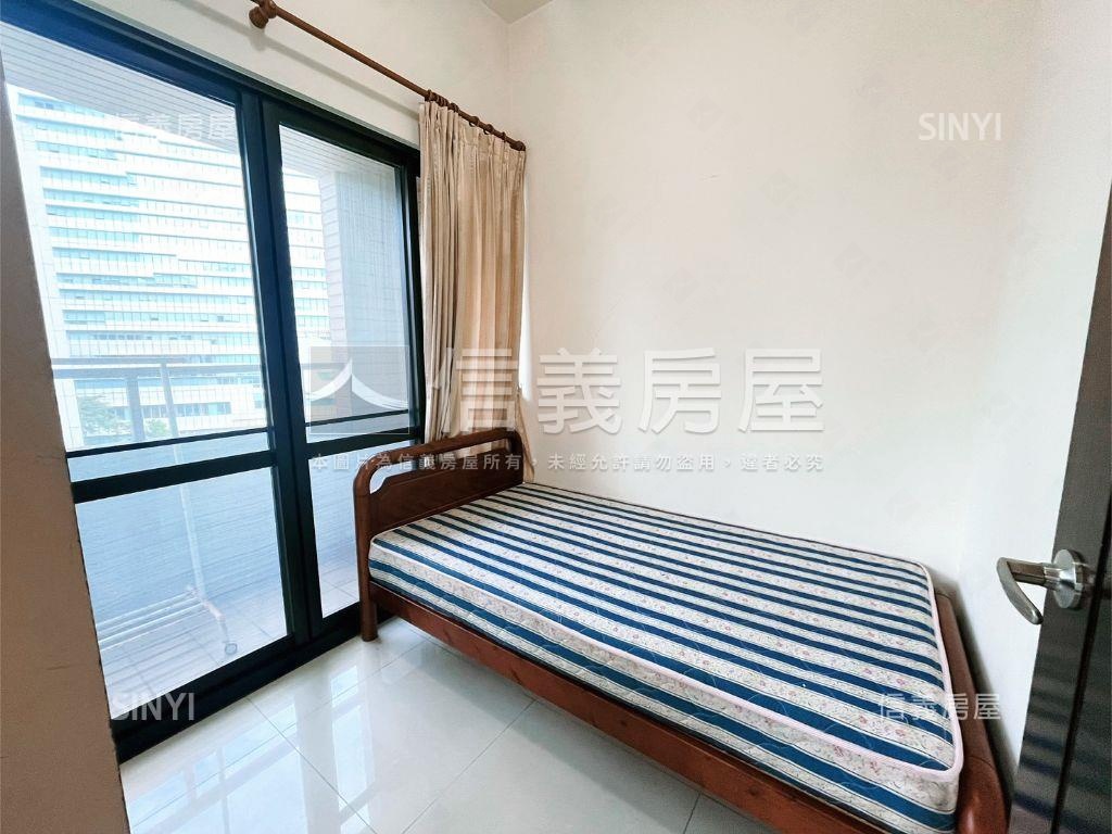第一道精巧兩房房屋室內格局與周邊環境