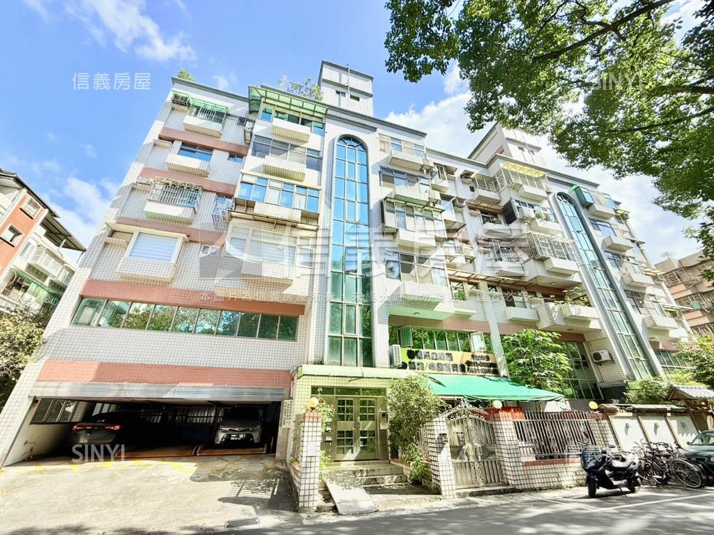 面朝恆光公園電梯三房車位房屋室內格局與周邊環境