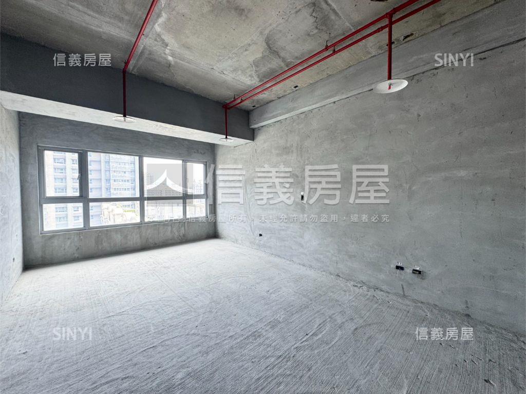 天藝Ｂ棟尊榮人生房屋室內格局與周邊環境