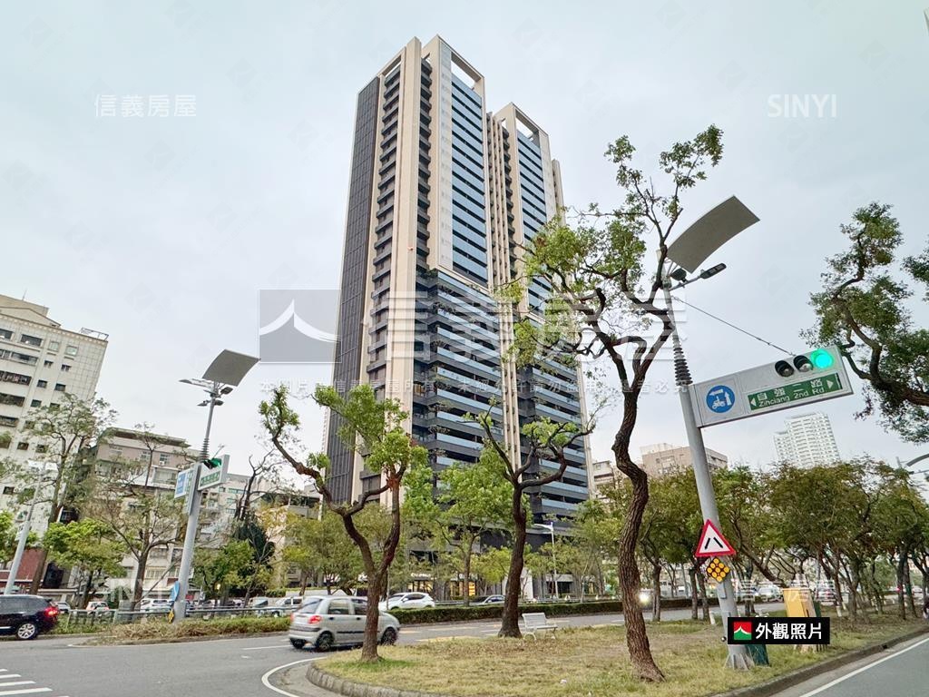 國泰Ｏ２‧角窗金店面Ｉ房屋室內格局與周邊環境