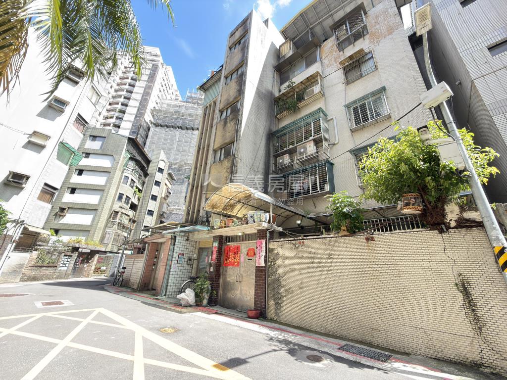泰順師大庭院稀有一樓房屋室內格局與周邊環境