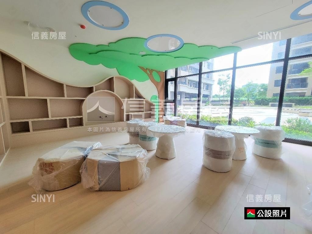 高樓視野遼闊文華三房車位房屋室內格局與周邊環境