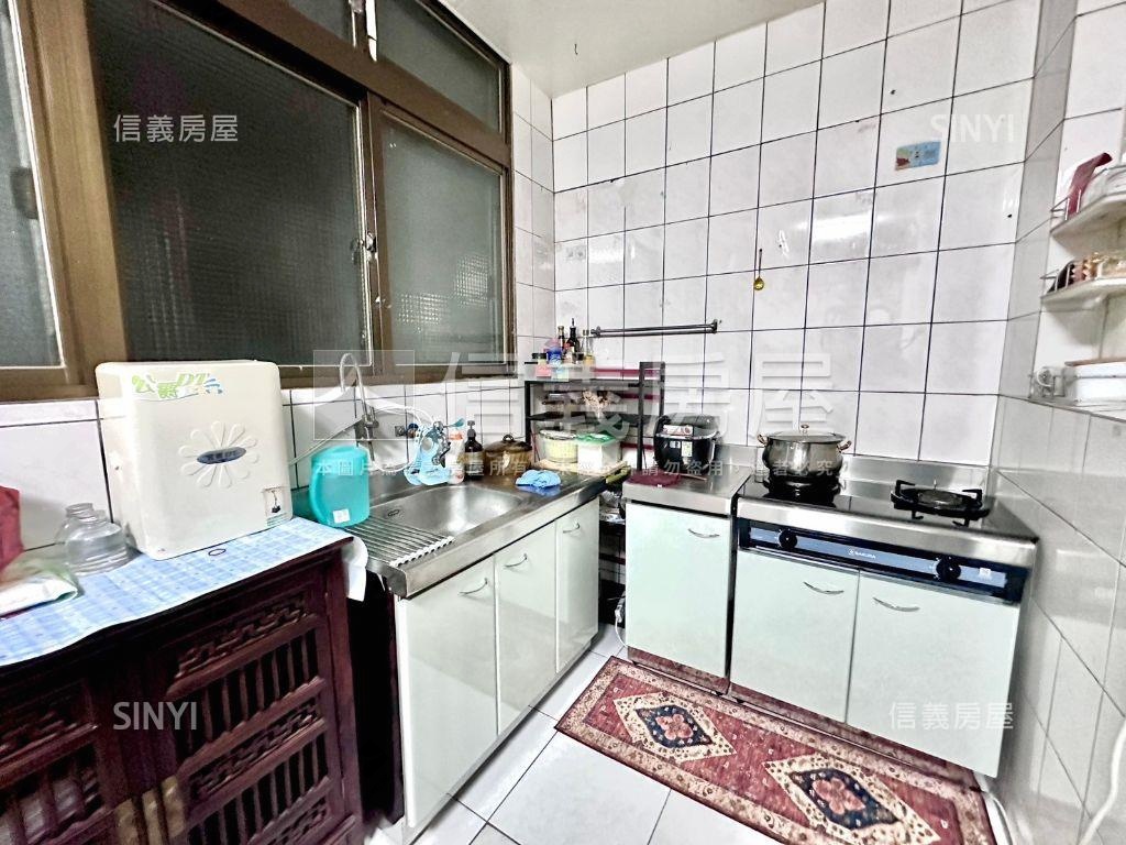 中和街安靜方正美宅☆房屋室內格局與周邊環境