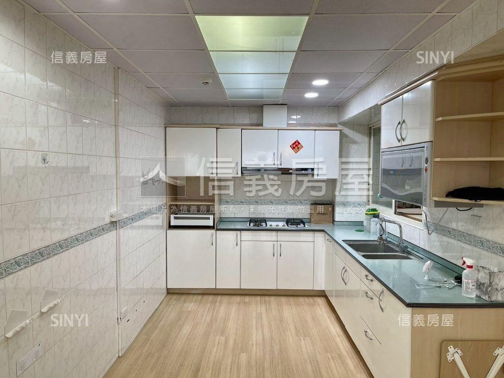 台中居易溫馨三房兩衛房屋室內格局與周邊環境