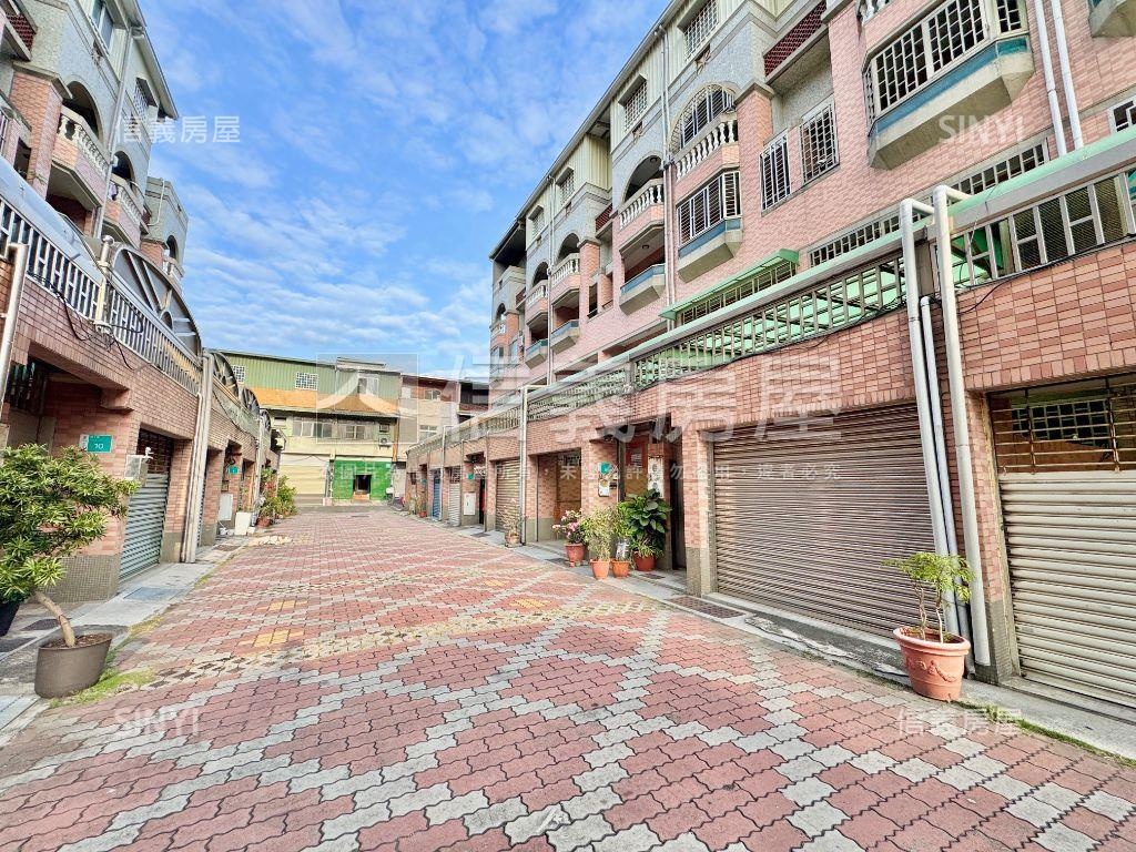 南工街國泰社區型傳統車墅房屋室內格局與周邊環境