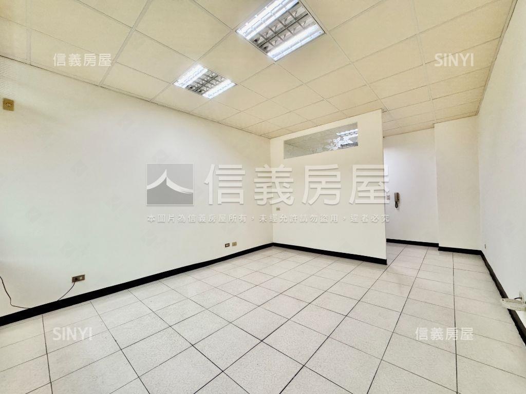 南工街國泰社區型傳統車墅房屋室內格局與周邊環境
