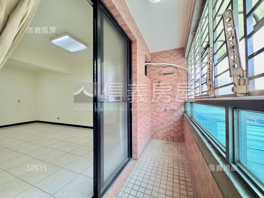 南工街國泰社區型傳統車墅房屋室內格局與周邊環境