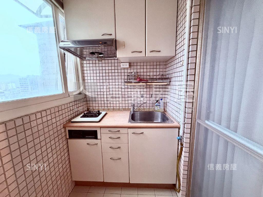 都會名園套房房屋室內格局與周邊環境