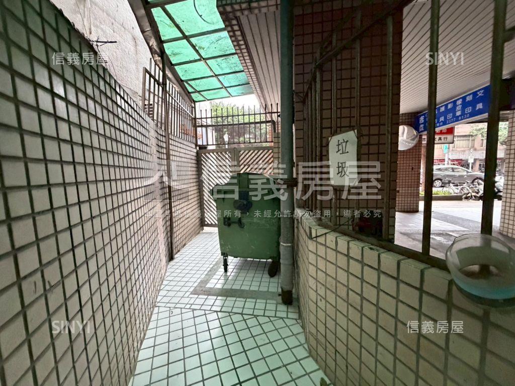 都會名園套房房屋室內格局與周邊環境