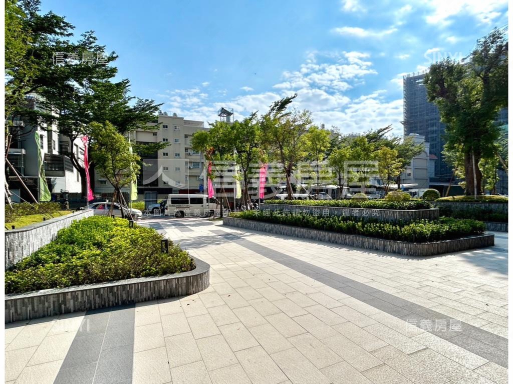 星公園全新面寬店面平車房屋室內格局與周邊環境