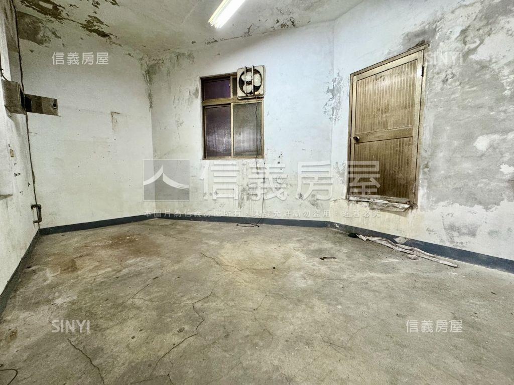 鶯歌文化路旁五樓透天房屋室內格局與周邊環境
