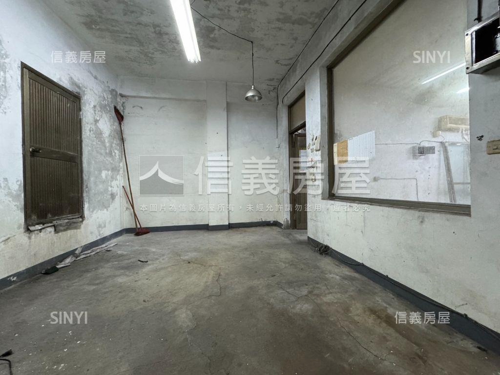鶯歌文化路旁五樓透天房屋室內格局與周邊環境