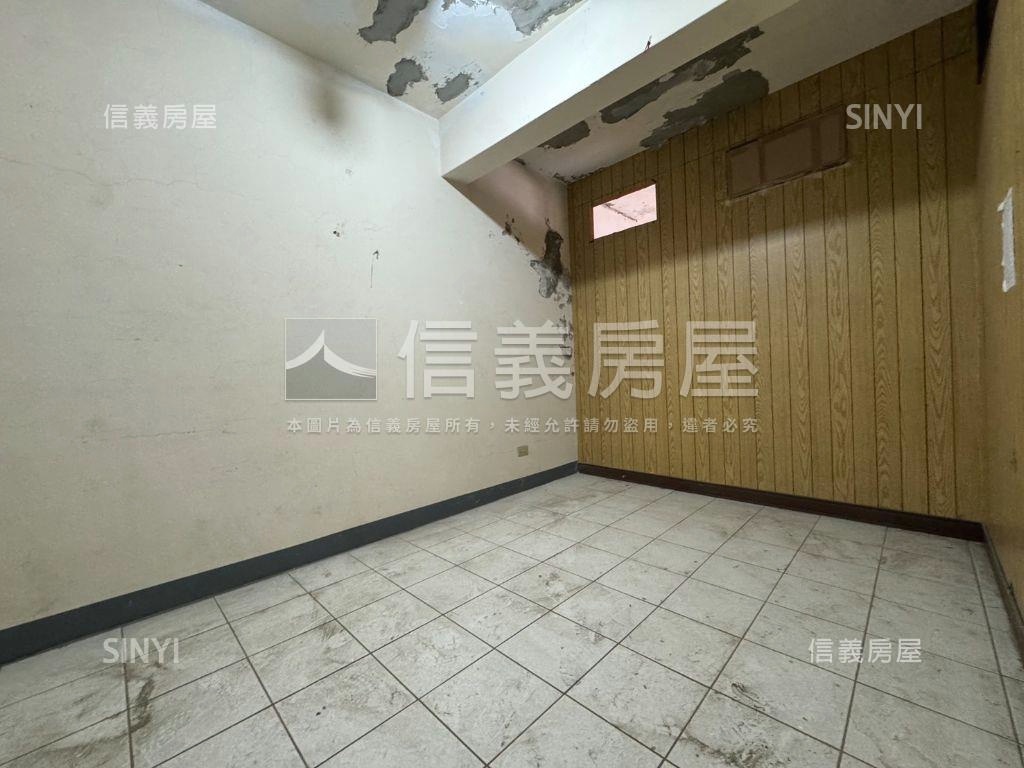 鶯歌文化路旁五樓透天房屋室內格局與周邊環境