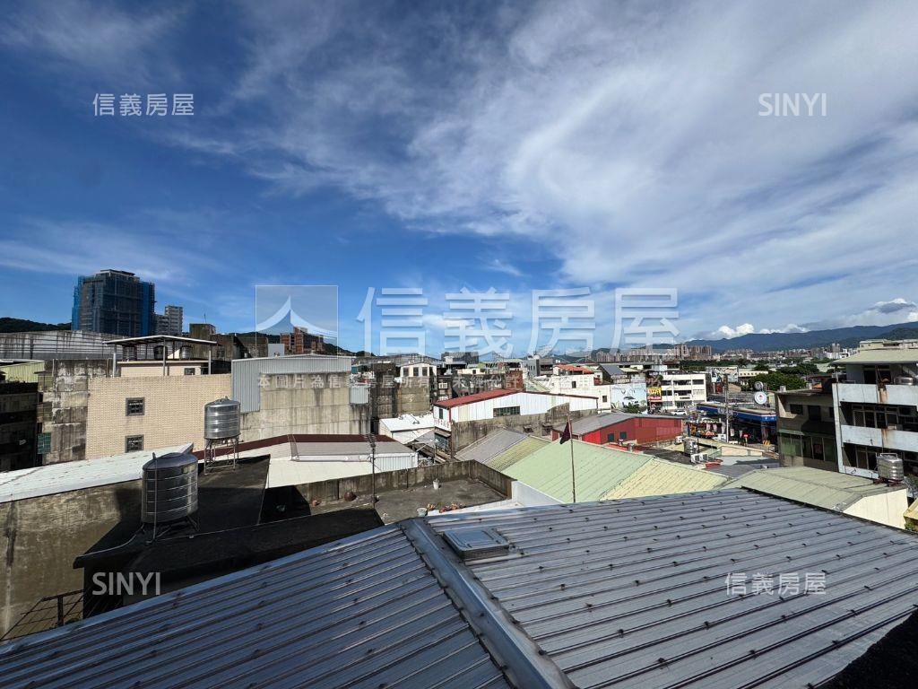 鶯歌文化路旁五樓透天房屋室內格局與周邊環境