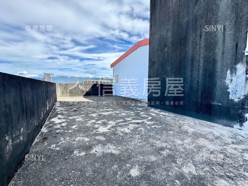 鶯歌文化路旁五樓透天房屋室內格局與周邊環境