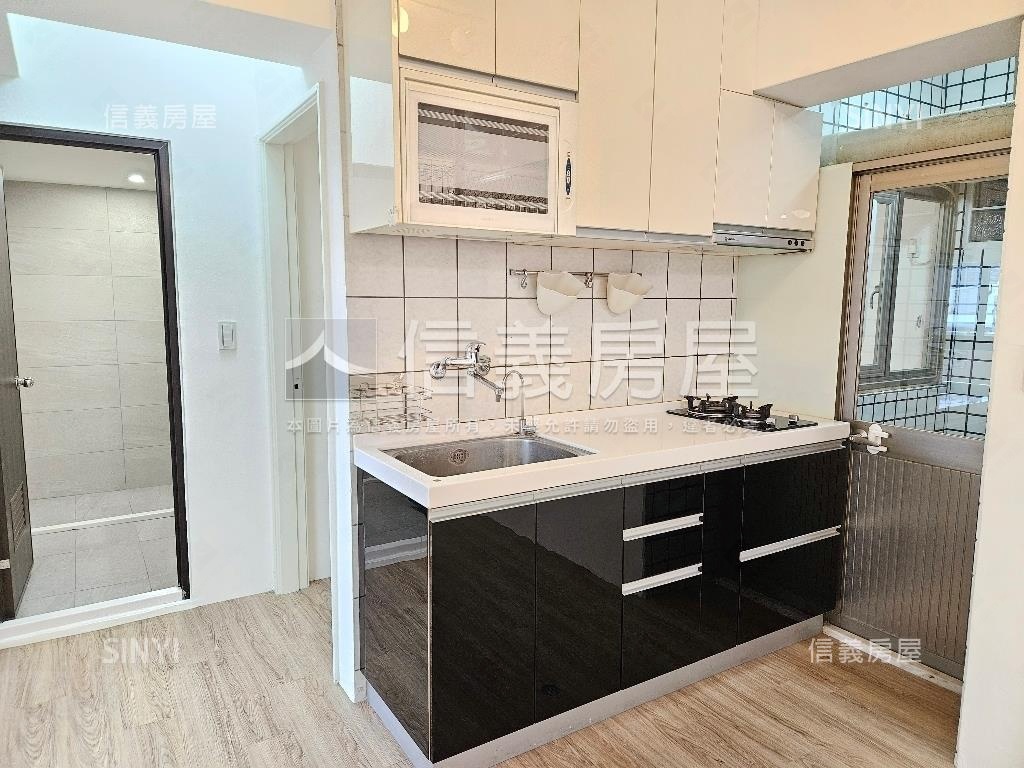 西屯Ａ＋Ｕ精緻美屋房屋室內格局與周邊環境