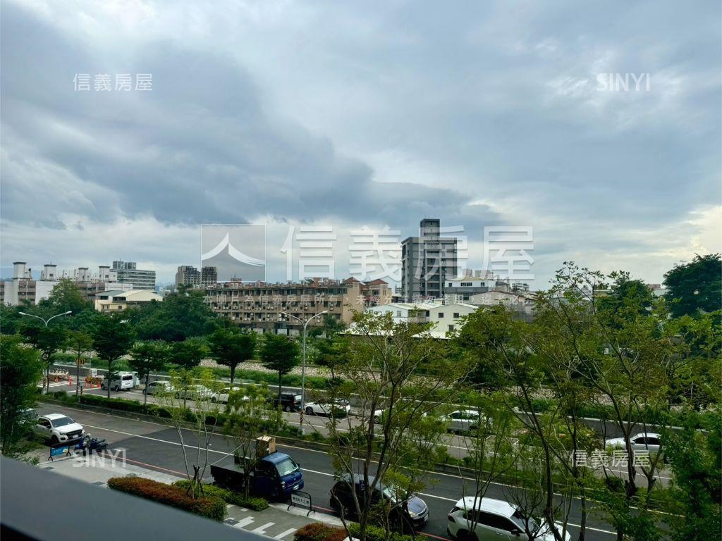 全新未住面康橋３房平車房屋室內格局與周邊環境