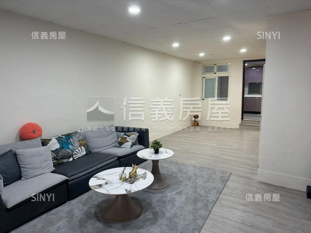 低總價中科門前好停車透天房屋室內格局與周邊環境