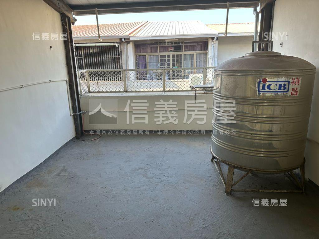 低總價中科門前好停車透天房屋室內格局與周邊環境