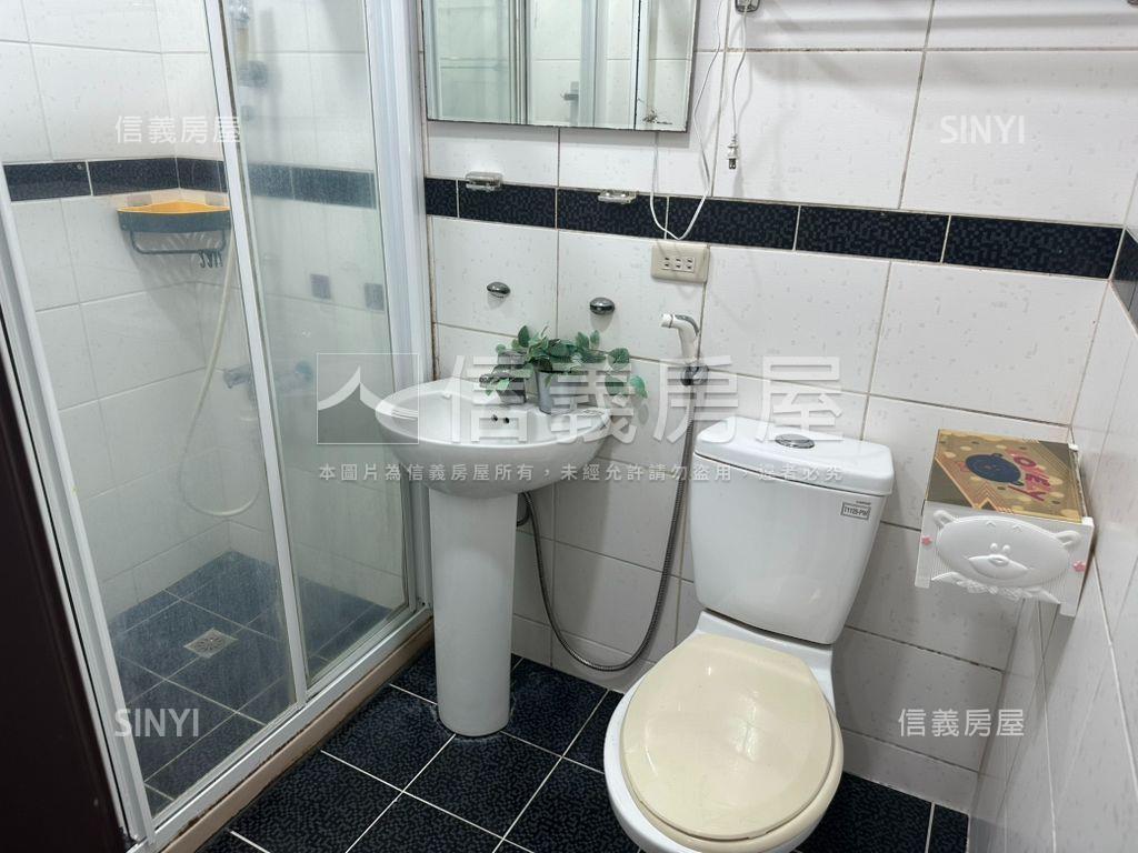 低總價中科門前好停車透天房屋室內格局與周邊環境