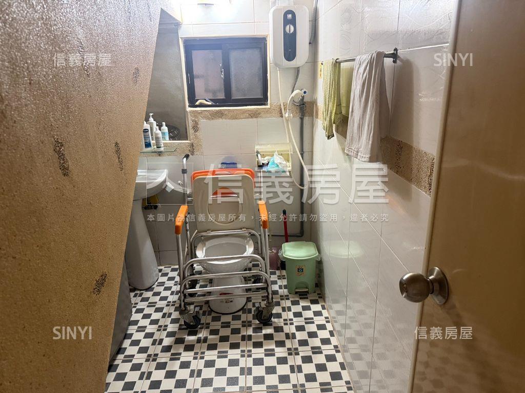 嘉義市東區透天近嘉義大學房屋室內格局與周邊環境