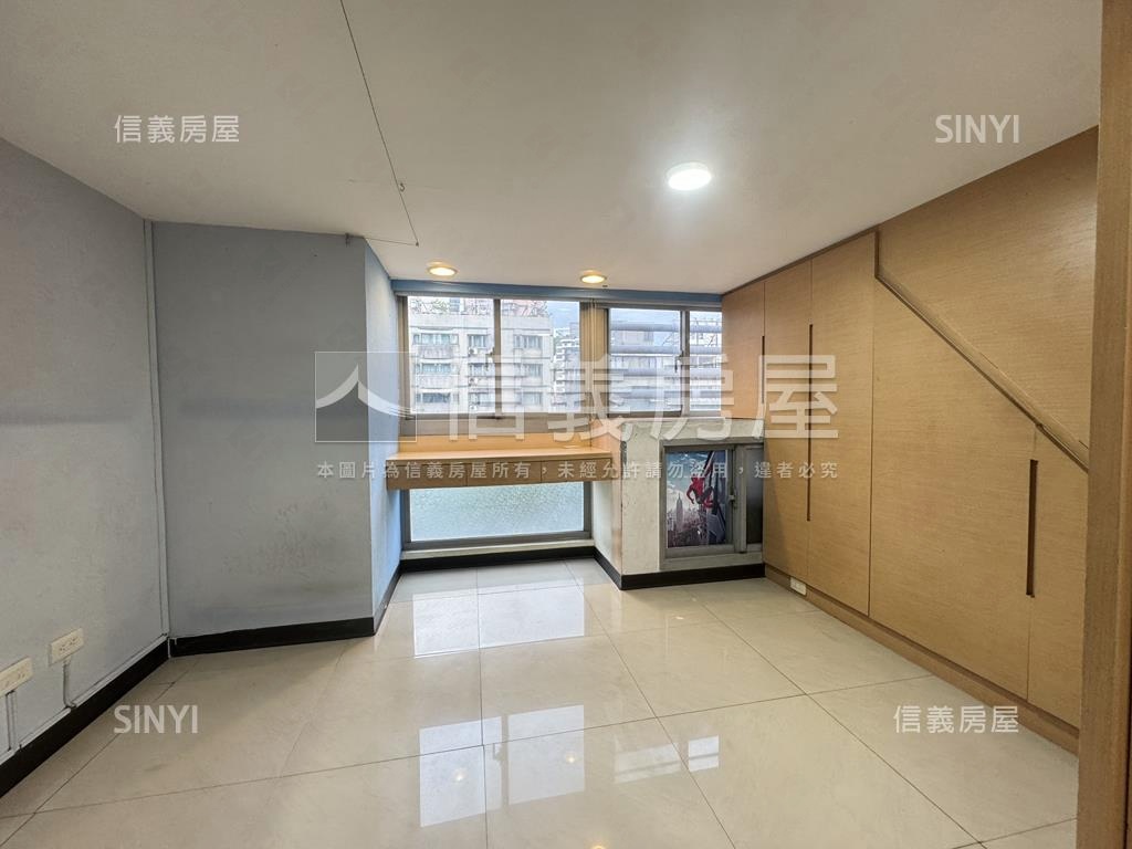 悠遊捷運精緻極品房屋室內格局與周邊環境