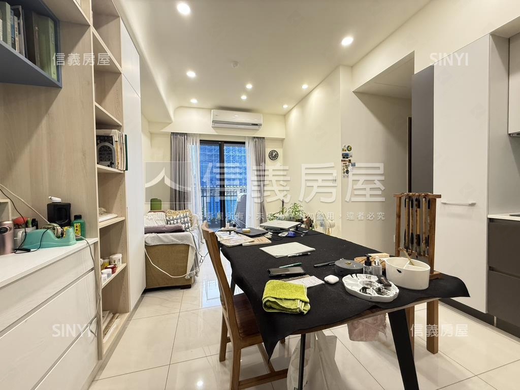 ◆將捷旅闊稀有２房車位◆房屋室內格局與周邊環境