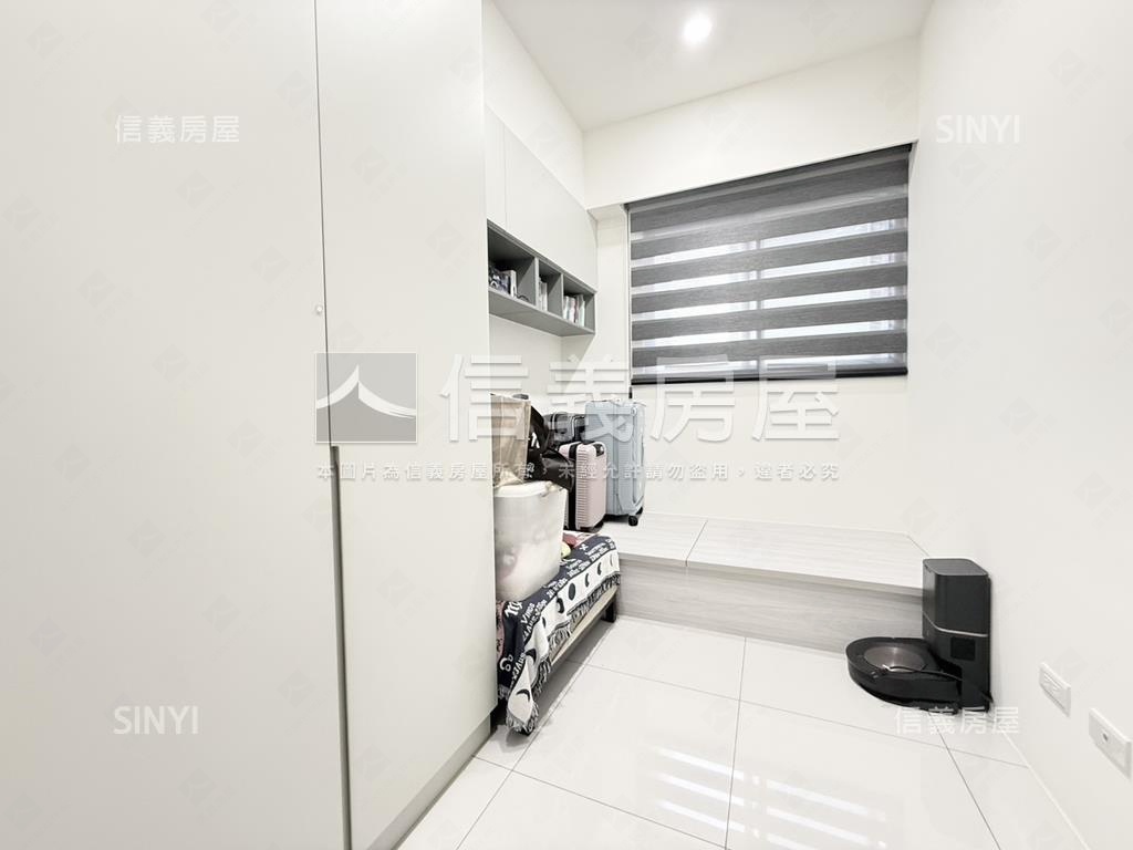 ◆將捷旅闊稀有２房車位◆房屋室內格局與周邊環境