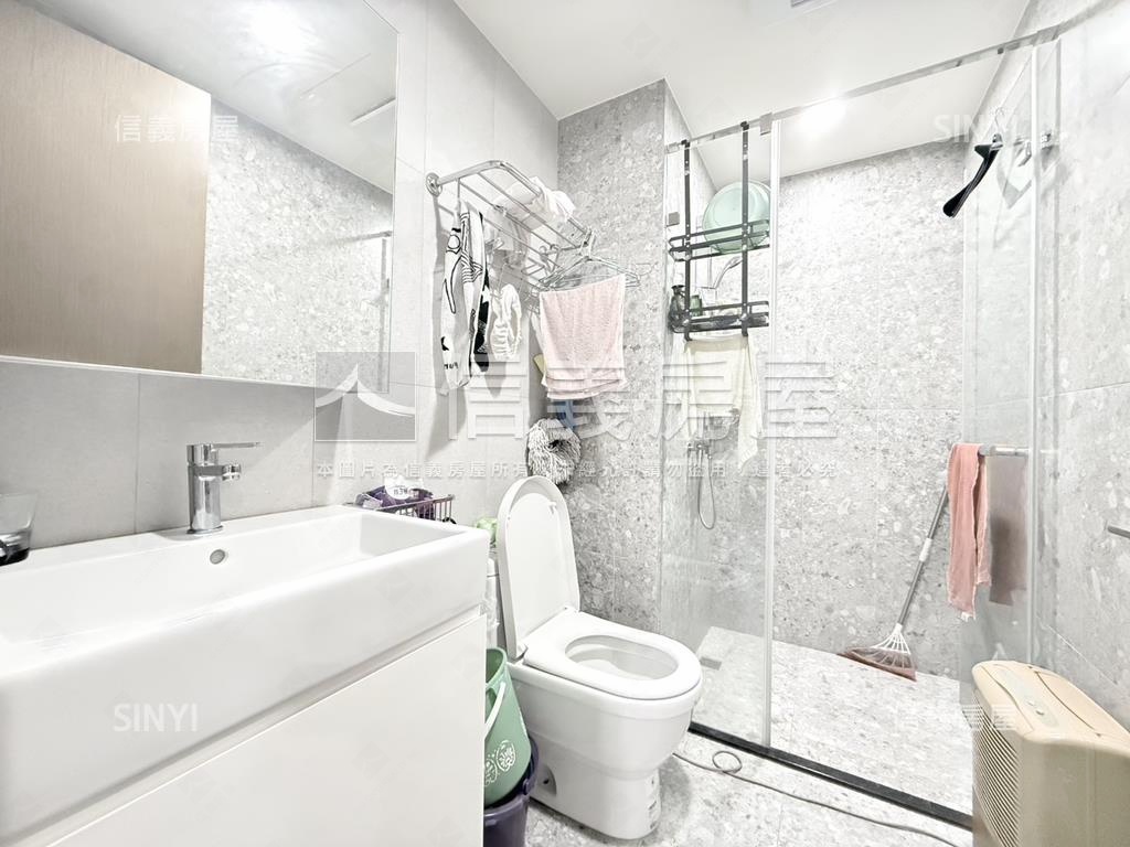 ◆將捷旅闊稀有２房車位◆房屋室內格局與周邊環境