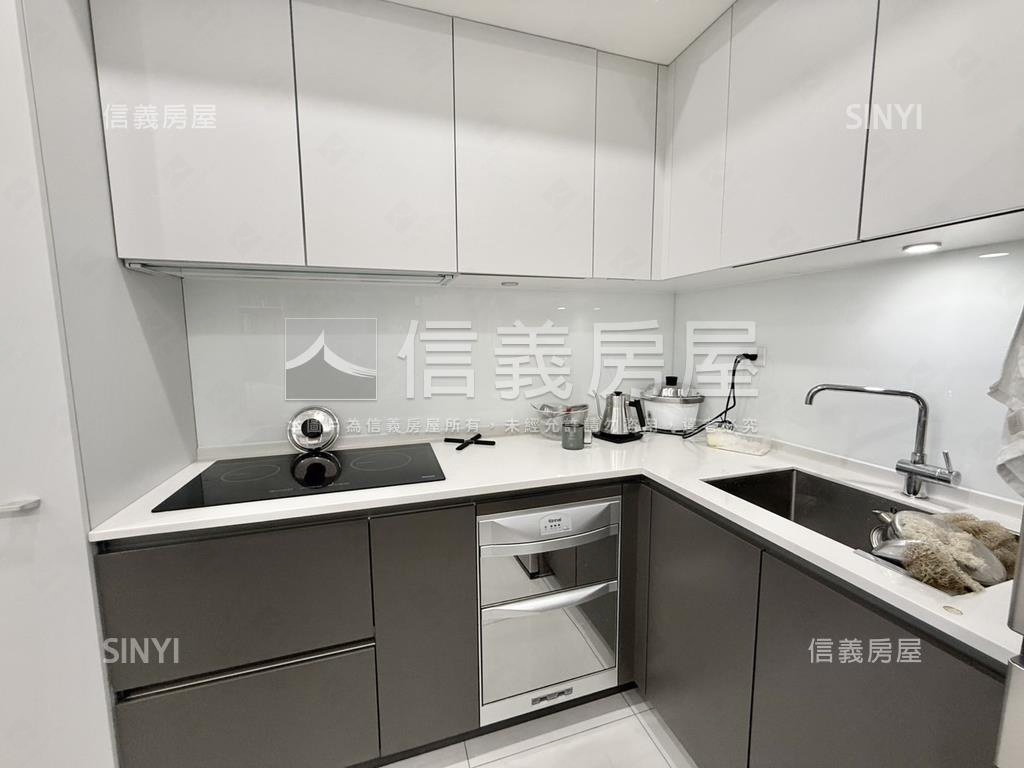 ◆將捷旅闊稀有２房車位◆房屋室內格局與周邊環境