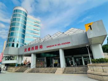 稀有獨立坡道平面車位