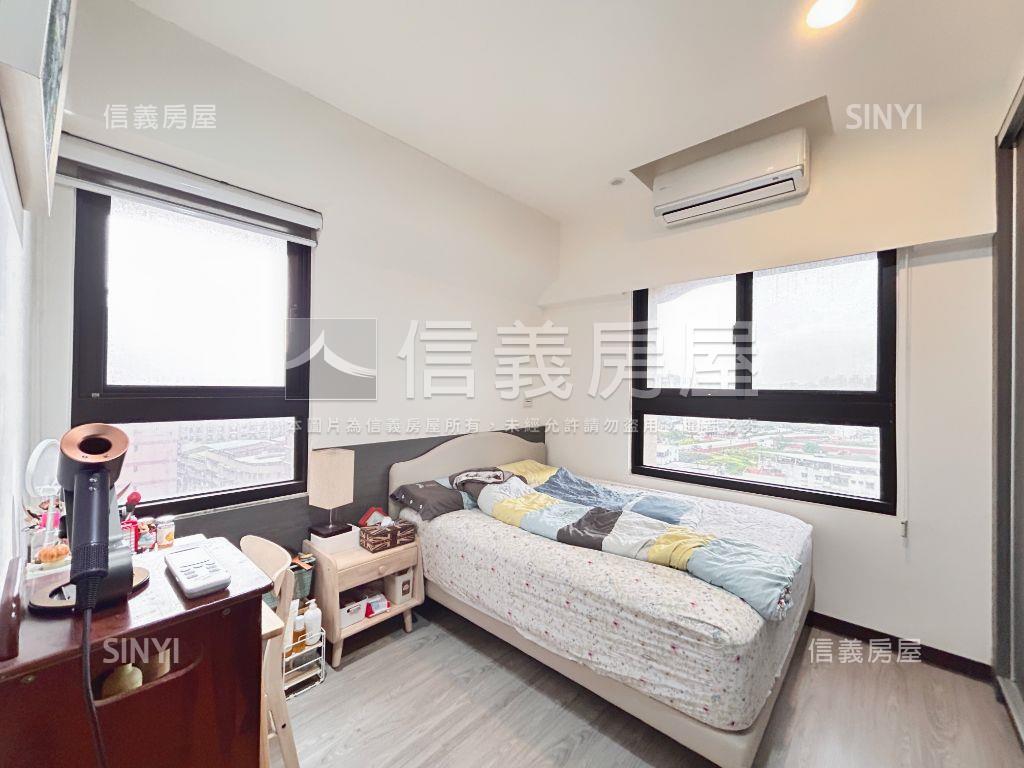 這間必看溫馨精美三房車位房屋室內格局與周邊環境