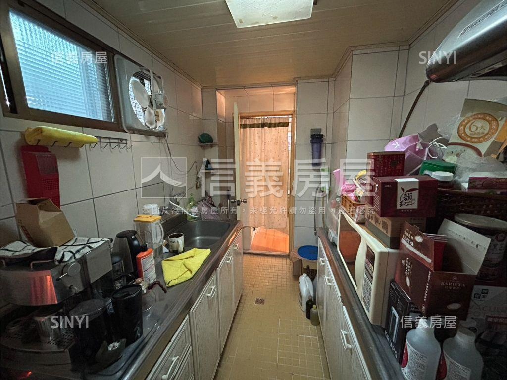 景華吸金店面房屋室內格局與周邊環境