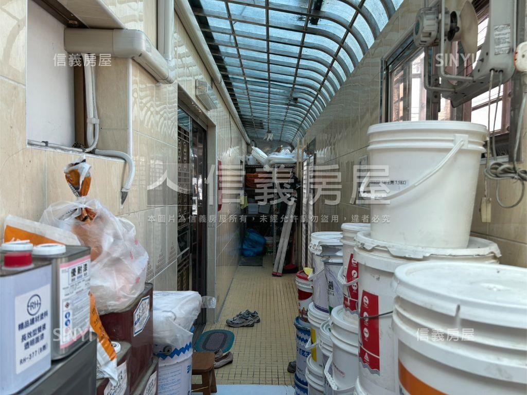 景華吸金店面房屋室內格局與周邊環境