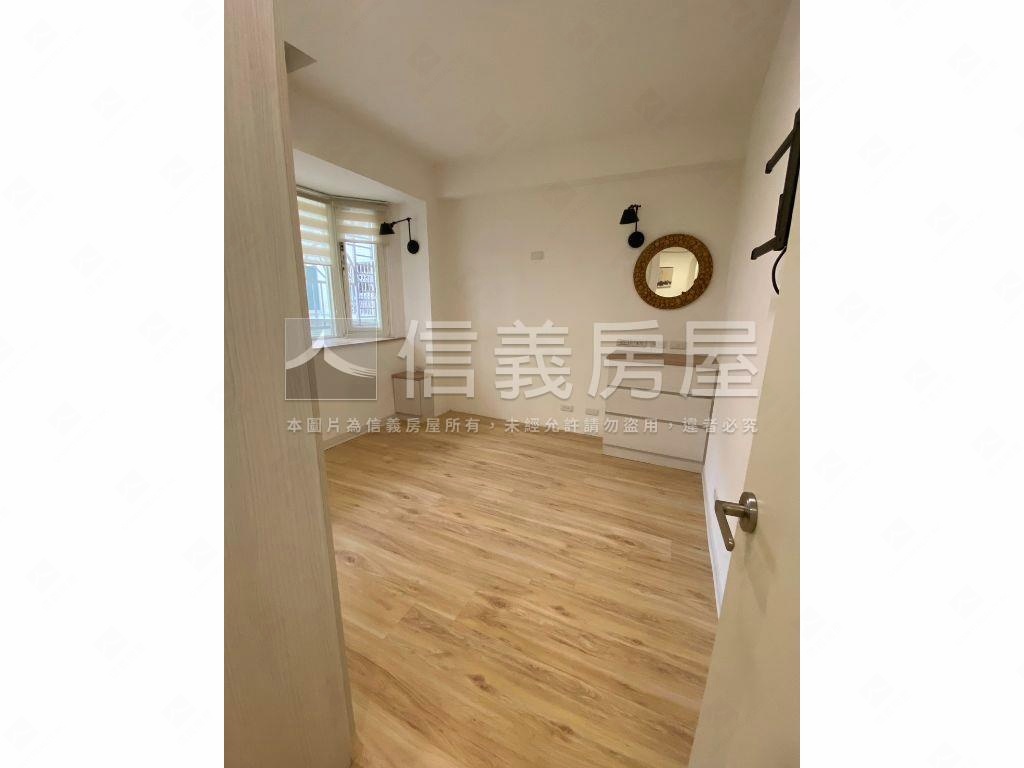 浪漫山林邊間兩房房屋室內格局與周邊環境