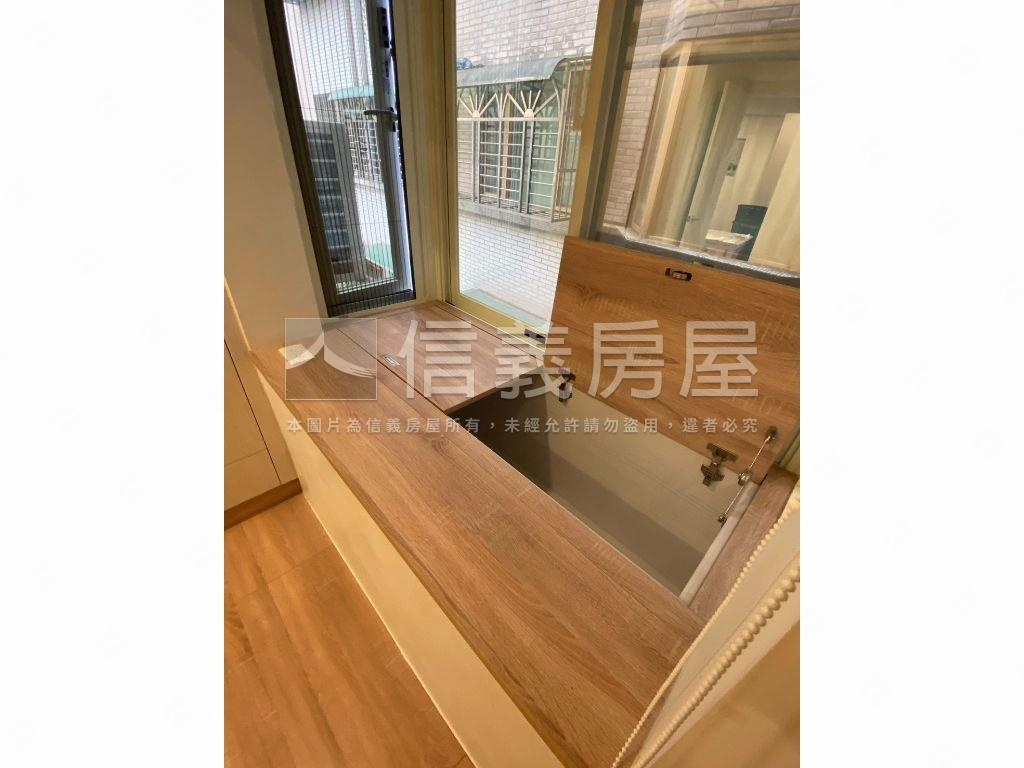 浪漫山林邊間兩房房屋室內格局與周邊環境