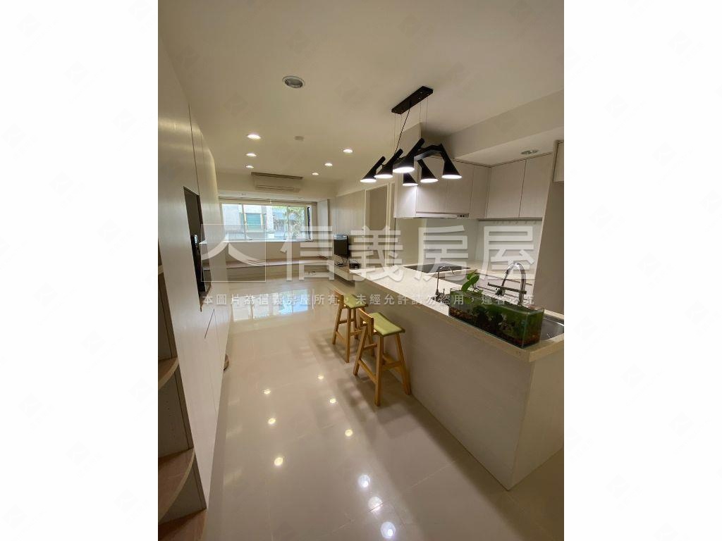 浪漫山林邊間兩房房屋室內格局與周邊環境