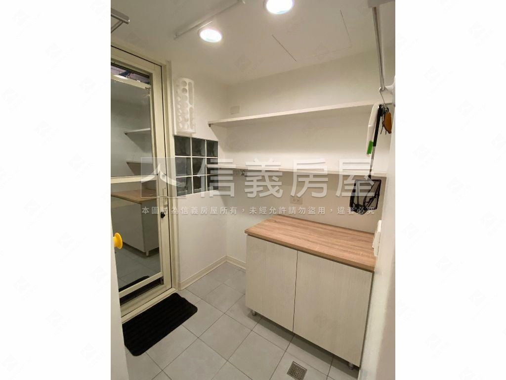 浪漫山林邊間兩房房屋室內格局與周邊環境