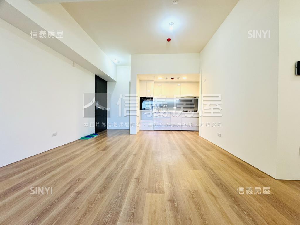 國泰美禾３房平車選這間房屋室內格局與周邊環境