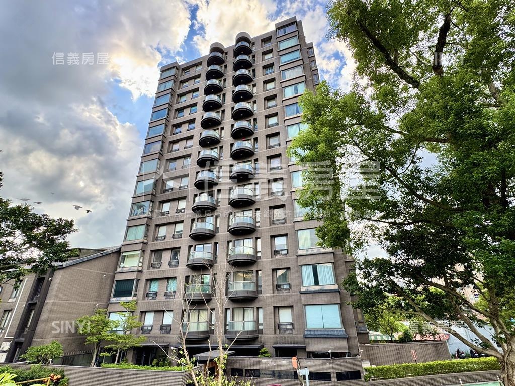 景秀鋼骨河堤首席房屋室內格局與周邊環境