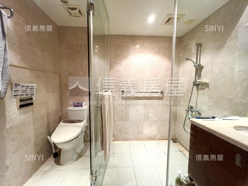 景秀鋼骨河堤首席房屋室內格局與周邊環境